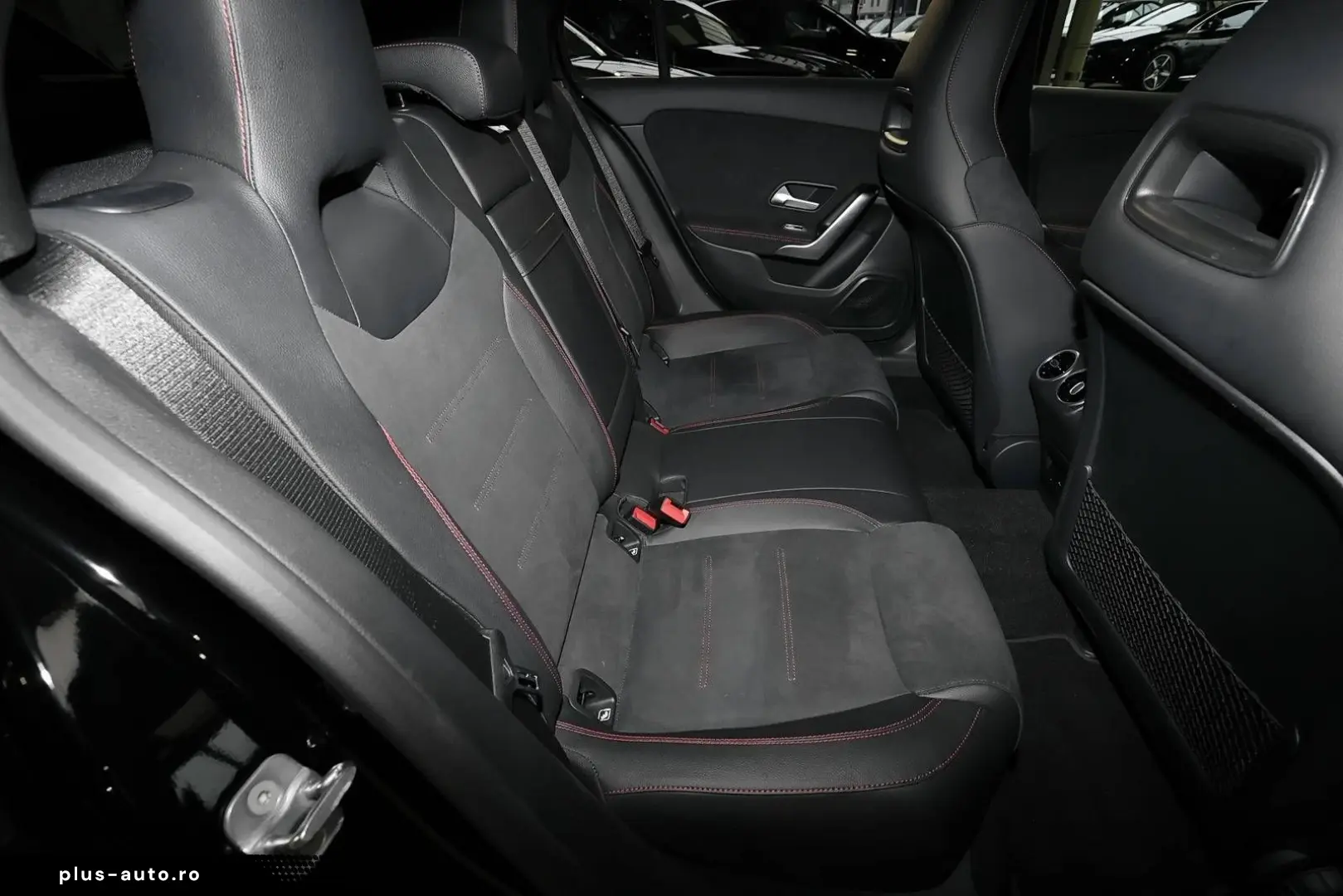 MERCEDES-BENZ A 250 AMG LED MBUX KAMERA KEYLESS 18 ZOLL