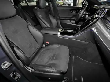 MERCEDES-BENZ C 180 T AMG PANO TOTWINKEL DISTRONIC MEMORY 19