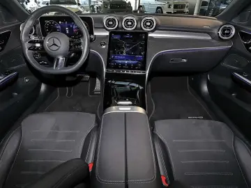 MERCEDES-BENZ C 180 T AMG PANO TOTWINKEL DISTRONIC MEMORY 19