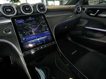 MERCEDES-BENZ C 180 T AMG PANO TOTWINKEL DISTRONIC MEMORY 19