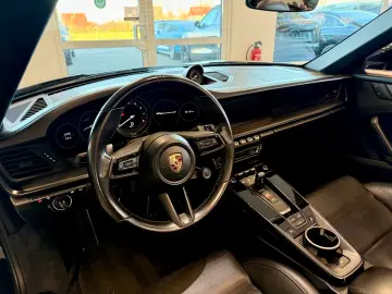 Porsche 992 911 992 Carrera 4S Cabrio SportDesign
