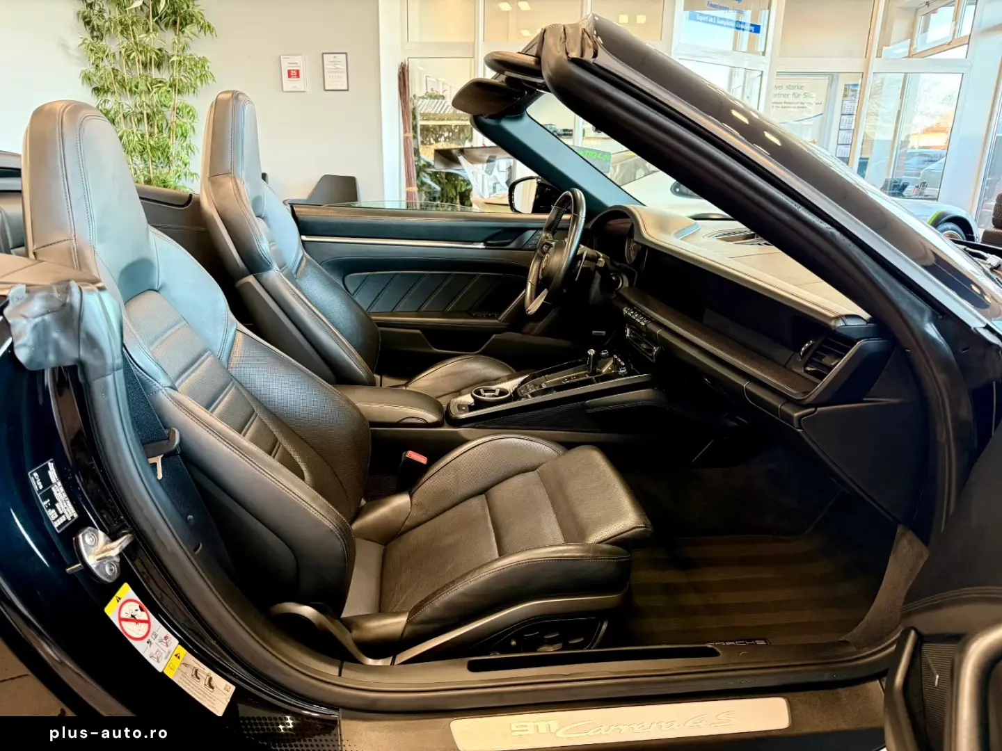 Porsche 992 911 992 Carrera 4S Cabrio SportDesign