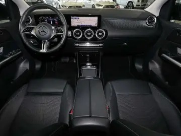 MERCEDES-BENZ B 200 KEYLESS KAMERA SPURHALTE MBUX LE&hellip;