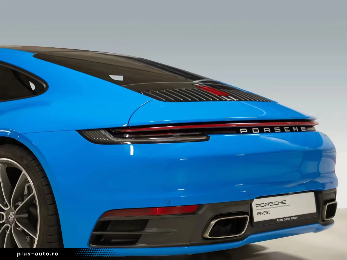 Porsche 992 Carrera