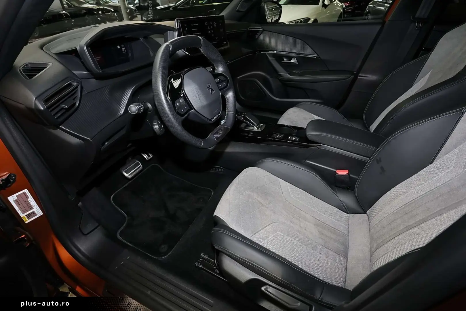 PEUGEOT 2008 DISTRONIC PDC LED TOTWINKEL NAVIGATION 18