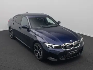 BMW 320e M Sport DAB PDC Widscreen Individual 18Zoll