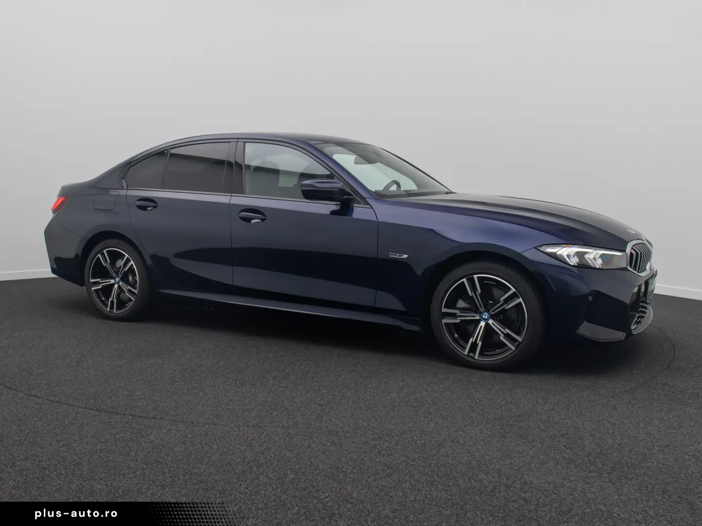 BMW 320e M Sport DAB PDC Widscreen Individual 18Zoll