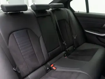 BMW 320e M Sport DAB PDC Widscreen Individual 18Zoll