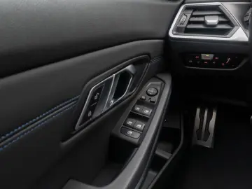 BMW 320e M Sport DAB PDC Widscreen Individual 18Zoll