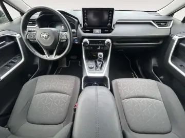 TOYOTA RAV 4 2.5 4x4 Hybrid Team Deutschland