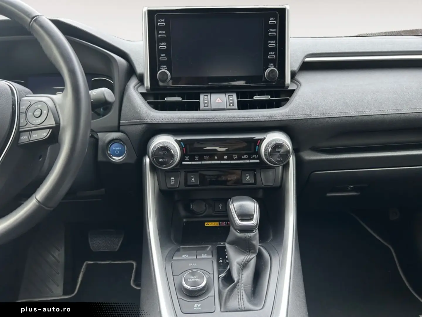 TOYOTA RAV 4 2.5 4x4 Hybrid Team Deutschland