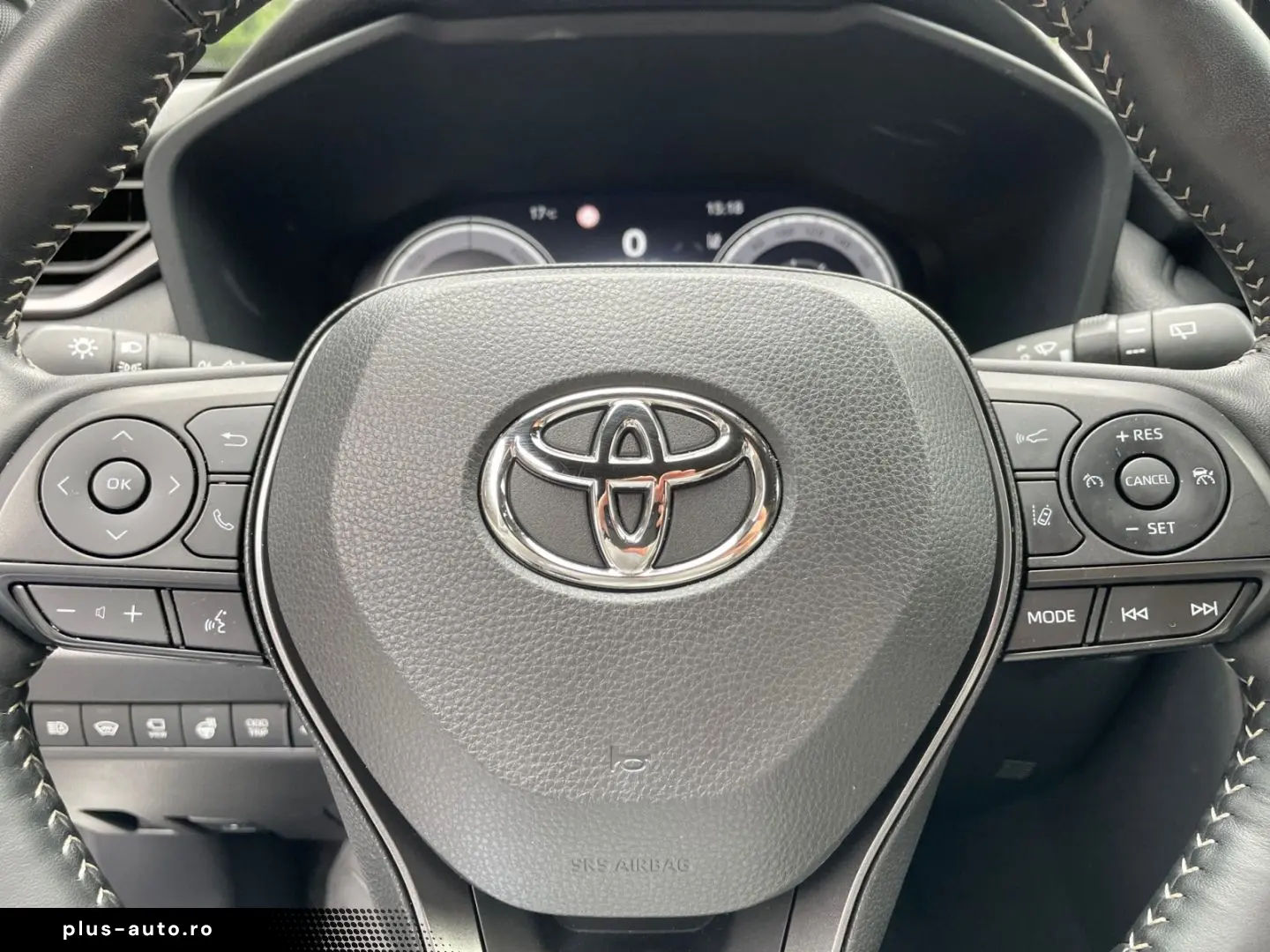 TOYOTA RAV 4 Plug-in-Hybrid GR SPORT  Allrad HUD ACC 36