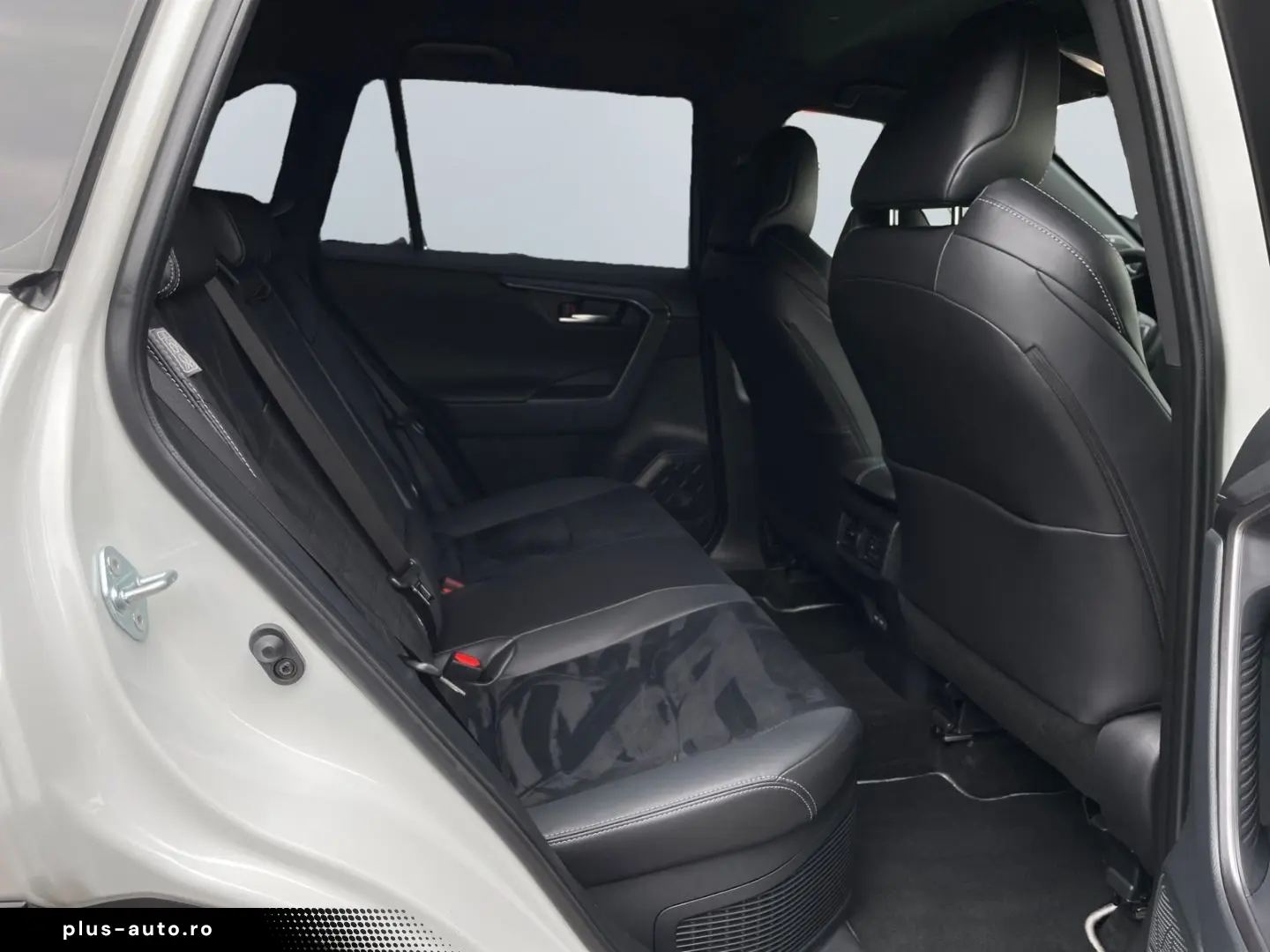 TOYOTA RAV 4 Plug-in-Hybrid GR SPORT  Allrad HUD ACC 36