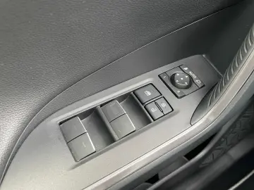 TOYOTA RAV 4 Plug-in-Hybrid GR SPORT  Allrad HUD ACC 36