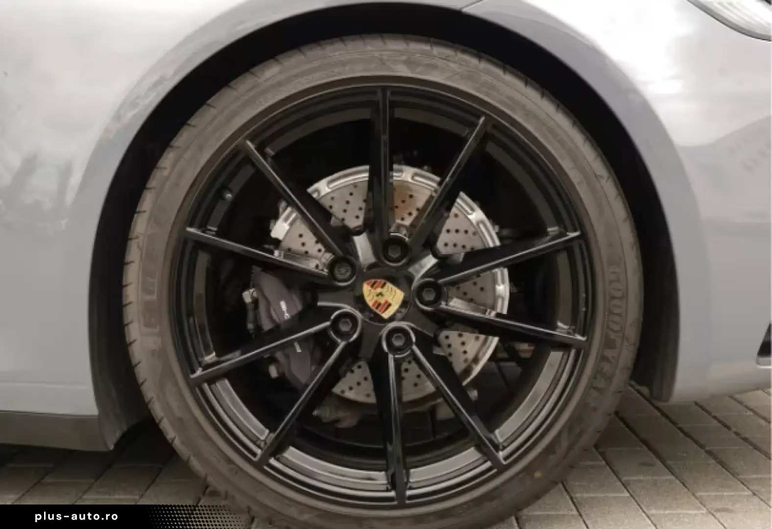 Porsche 992 (911) Carrera BOSE INNO