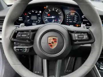 Porsche 992 (911) Carrera BOSE INNO