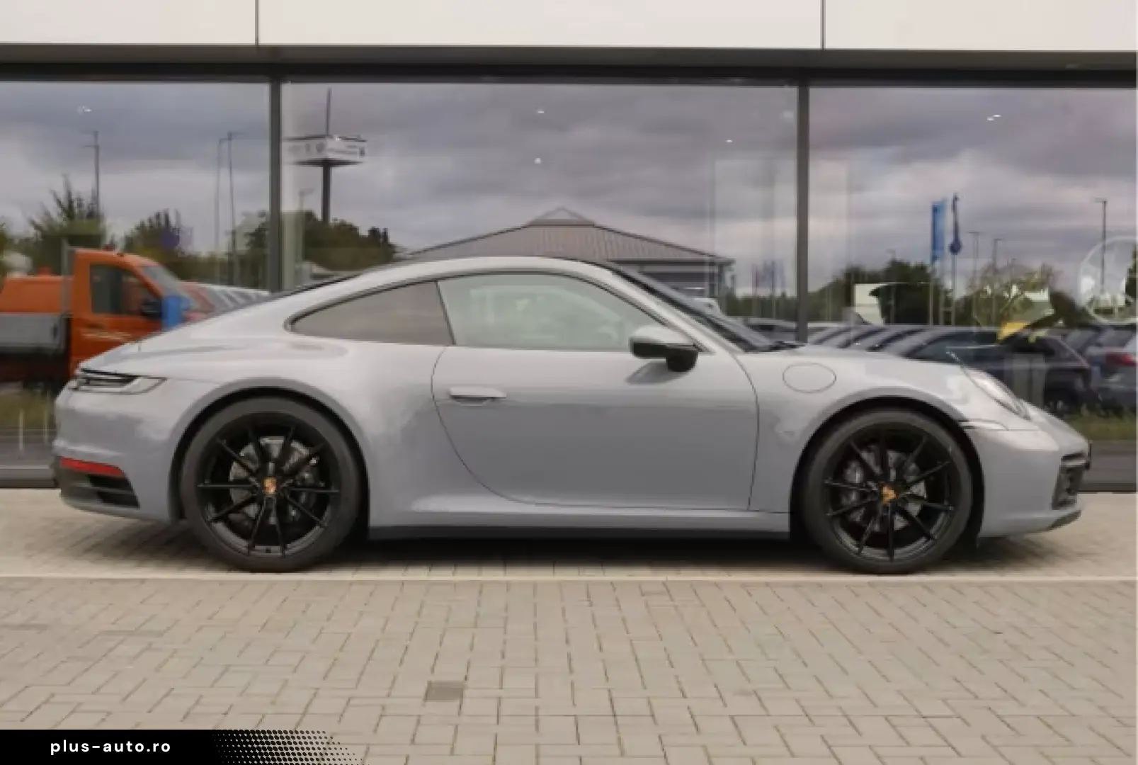 Porsche 992 (911) Carrera BOSE INNO