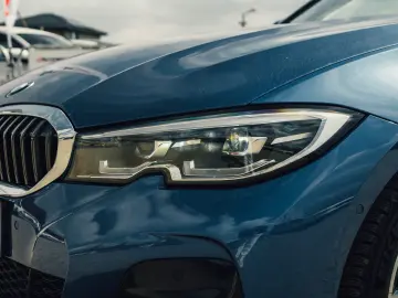 BMW Seria 3 320d xDrive M Pachet