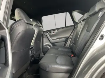 TOYOTA RAV 4 2.5 4x4 Hybrid Style Selection