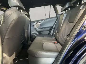 TOYOTA RAV 4 2.5 4x4 Hybrid Style Selection