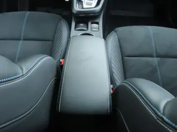 RENAULT ARKANA 1.3 TCe MHEV 140 esprit alpine EDC