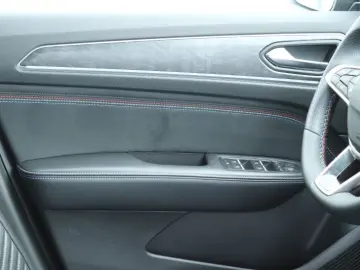 RENAULT ARKANA 1.3 TCe MHEV 140 esprit alpine EDC