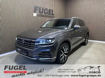 VW Touareg 3.0 V6 eHybrid Pano Innovision 20  Leder
