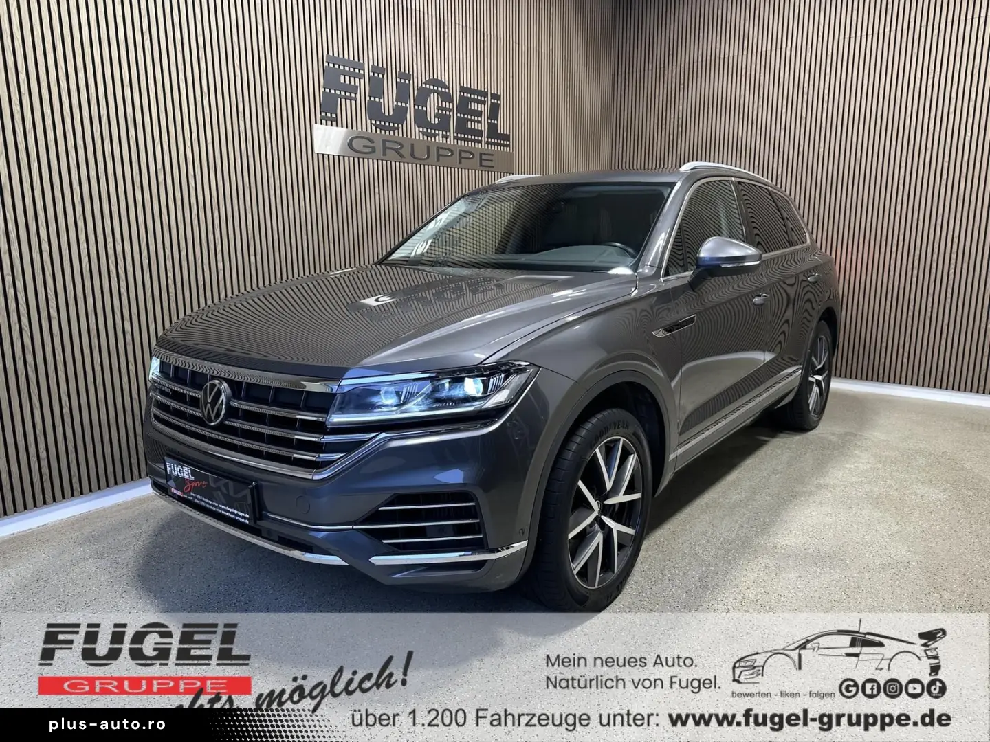 VW Touareg 3.0 V6 eHybrid Pano Innovision 20  Leder