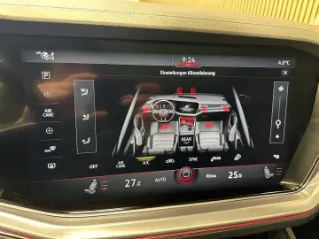 VW Touareg 3.0 V6 eHybrid Pano Innovision 20  Leder