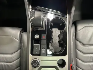 VW Touareg 3.0 V6 eHybrid Pano Innovision 20  Leder