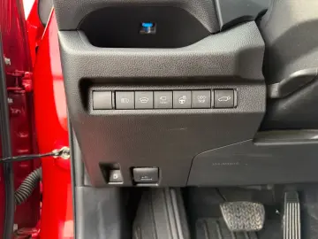 TOYOTA Hybrid 4x4 GR Sport Technik Navi