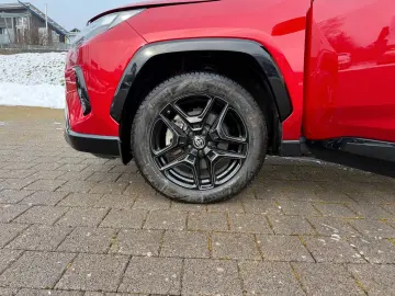 TOYOTA Hybrid 4x4 GR Sport Technik Navi