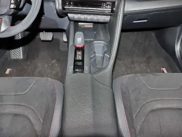 TOYOTA C-HR Toyota 5-Türer GR SPORT Premiere 2 0-l-Hybr