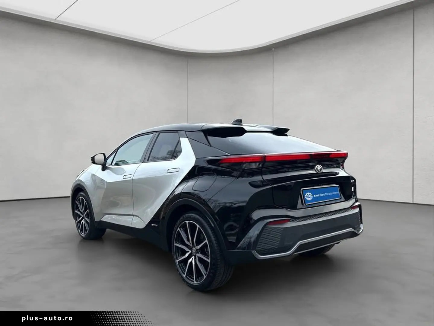 TOYOTA C-HR 2.0 Hybrid AWD GR SPORT Premiere