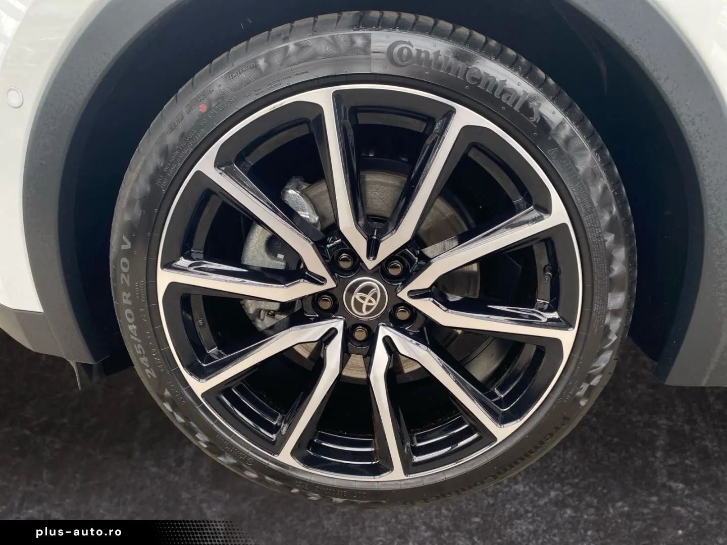 TOYOTA C-HR 2.0 Hybrid AWD GR SPORT Edition  360 HUD JB