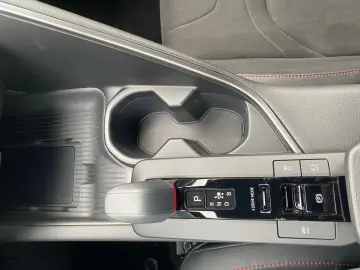 TOYOTA C-HR 2.0 Hybrid AWD GR SPORT Edition  360 HUD JB