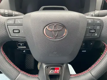 TOYOTA C-HR 2.0 Hybrid AWD GR SPORT Edition  360 HUD JB
