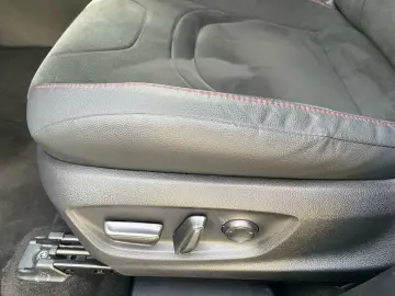 TOYOTA C-HR 2.0 Hybrid AWD GR SPORT Edition  360 HUD JB