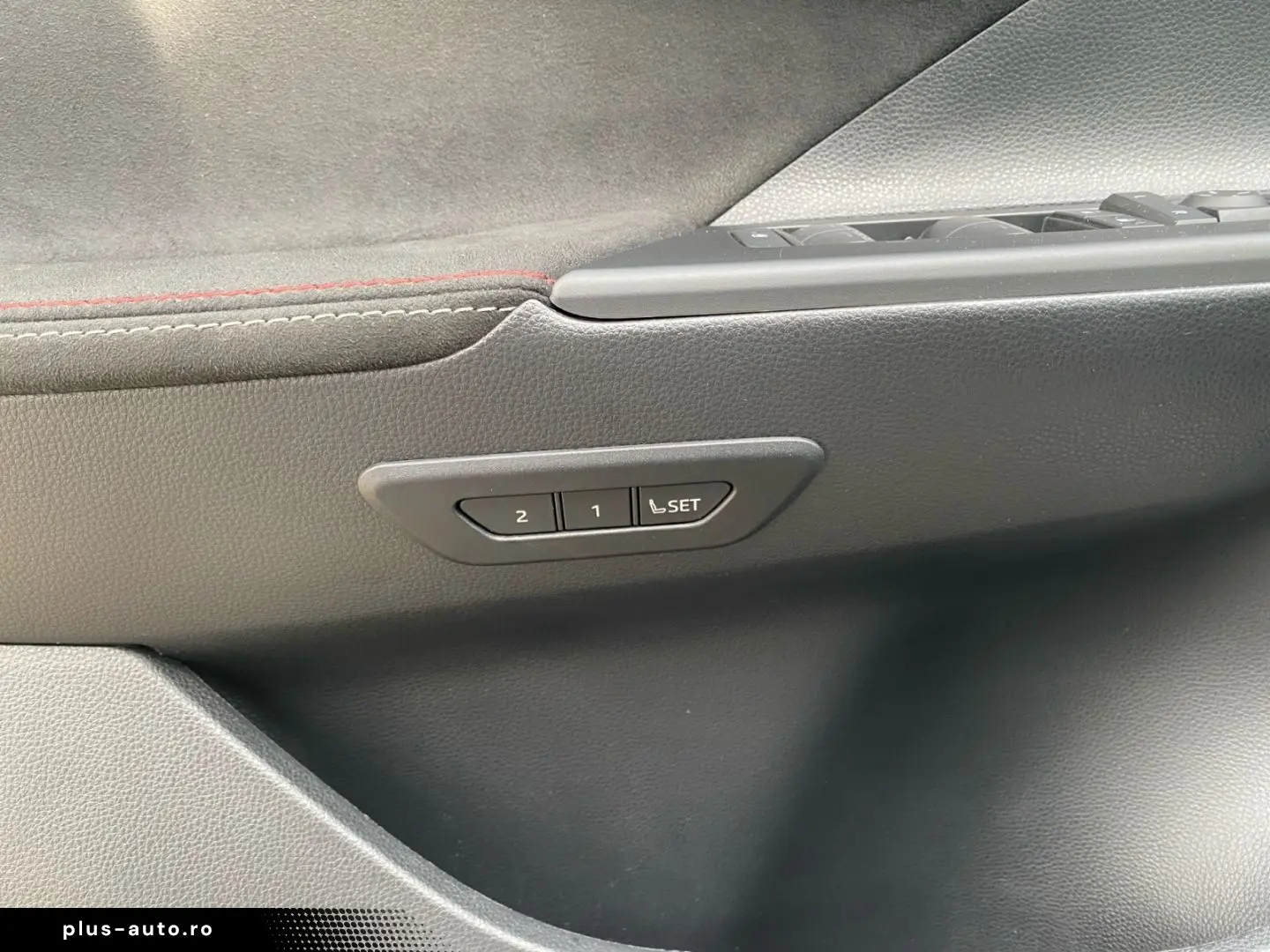 TOYOTA C-HR 2.0 Hybrid AWD GR SPORT Edition  360 HUD JB