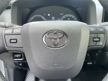 TOYOTA C-HR 1.8 Hybrid Teamplayer  Technik Paket CAM SH