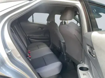 TOYOTA C-HR 1.8 Hybrid Teamplayer  Technik Paket CAM SH