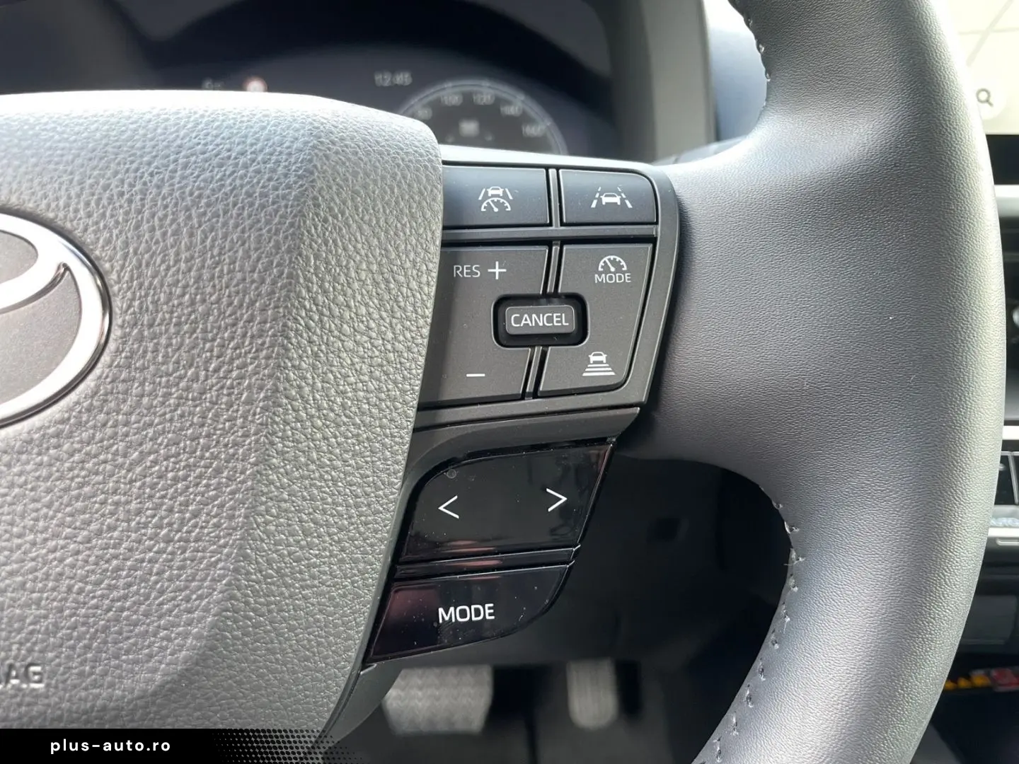 TOYOTA C-HR 1.8 Hybrid Teamplayer  Technik Paket CAM SH