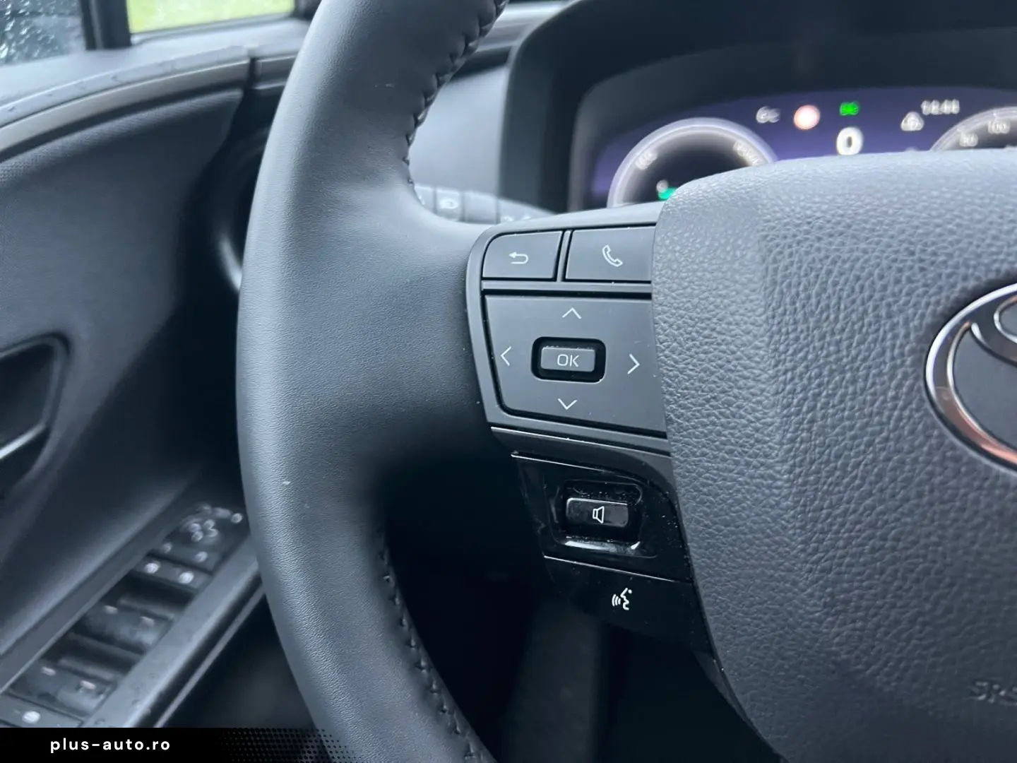 TOYOTA C-HR 1.8 Hybrid Teamplayer  LED el. Heck SHZ CAM