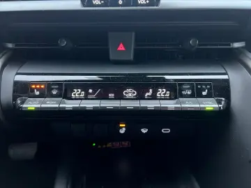 TOYOTA C-HR 1.8 Hybrid Teamplayer  LED el. Heck SHZ CAM