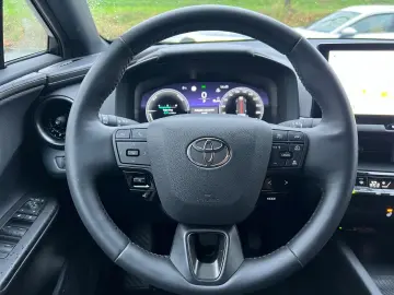 TOYOTA C-HR 1.8 Hybrid Teamplayer  LED el. Heck SHZ CAM
