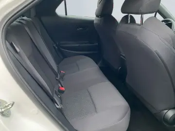 TOYOTA C-HR 1.8 Hybrid Business Edition  LED ACC SHZ CA