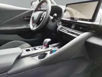 TOYOTA C-HR 2.0 Plug-in-Hybrid GR SPORT  JBL TECHNIK