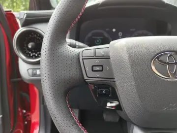 TOYOTA C-HR 2.0 Plug-in-Hybrid GR SPORT  JBL TECHNIK