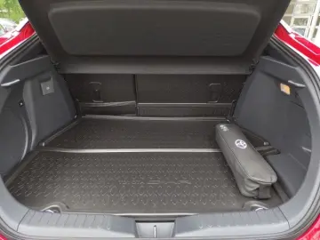 TOYOTA C-HR 2.0 Plug-in-Hybrid GR SPORT  JBL TECHNIK