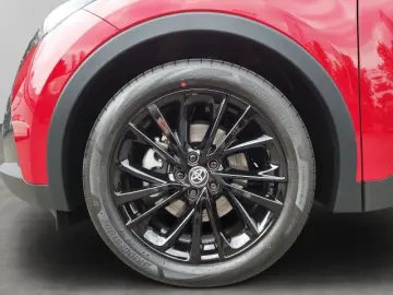 TOYOTA C-HR 2.0 Plug-in-Hybrid GR SPORT  JBL TECHNIK